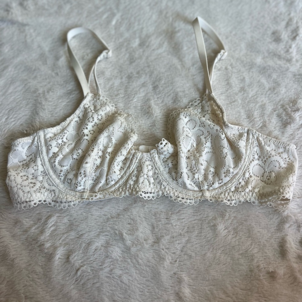Elegant Lace Underwire Bra - White Aerie